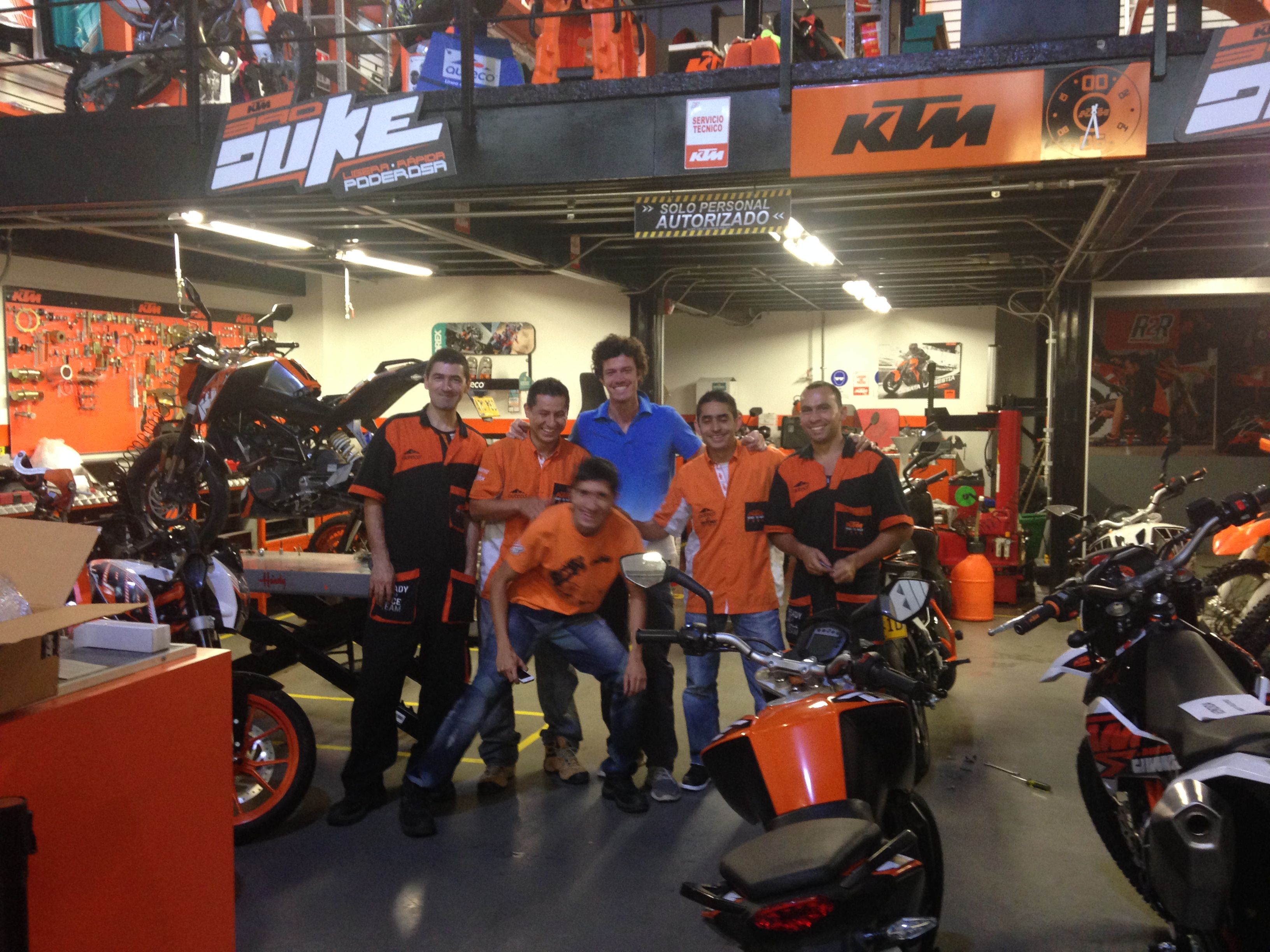 Colombia-Medellin. Taller KTM